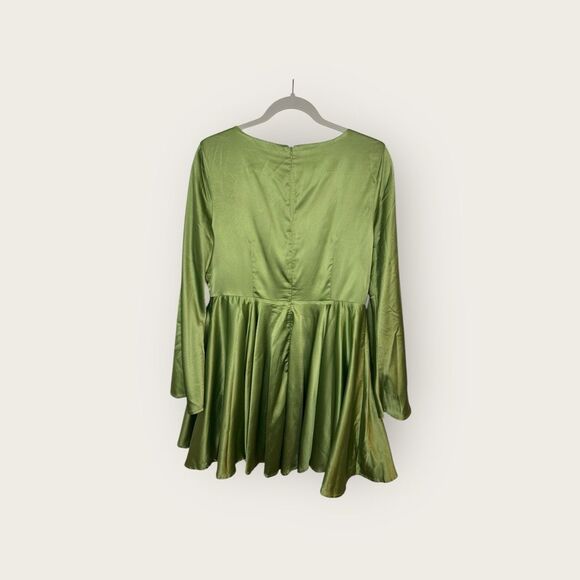 ASOS Ei8th Hour Exclusive Satin Skater Dress Bell Sleeve Green Size 14 - Picture 5 of 8